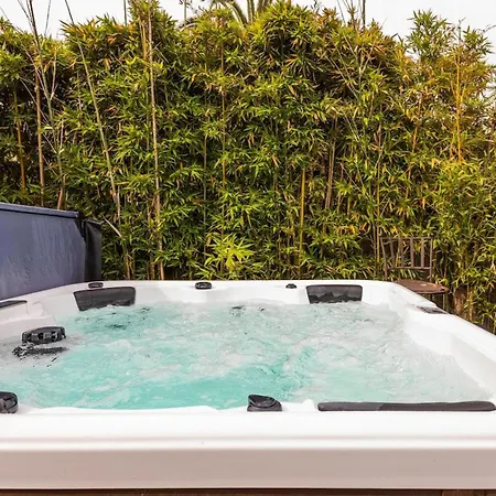 Evasion & Bien-etre Avec Piscine Jacuzzi & Sauna 阿格德